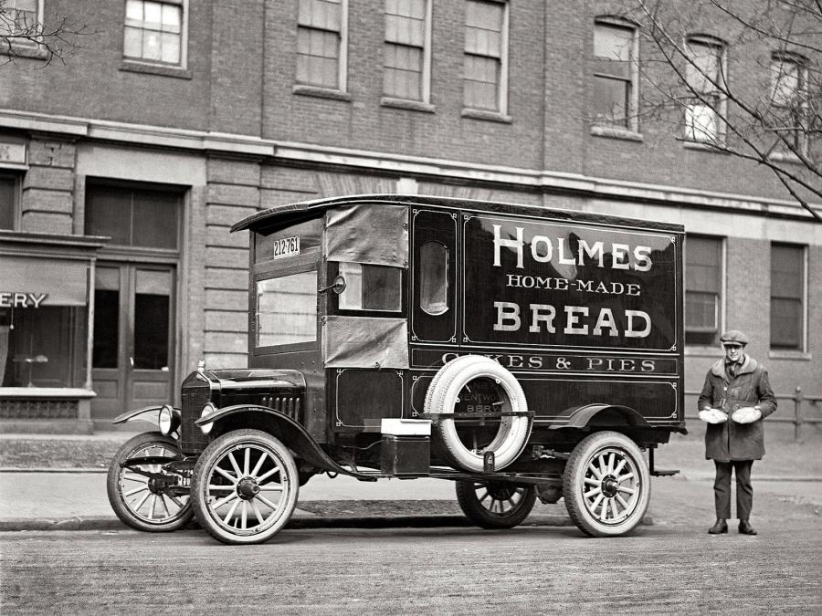  Ford Model TT Delivery Truck 1921 года  (фото 3 из 6)